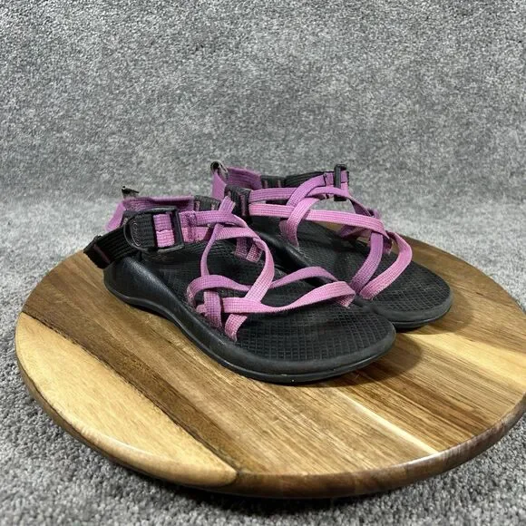 Chaco ZX2 Yampa Girls Kids Size 1 Pink Purple Trail Hiking Sports Sandals Used