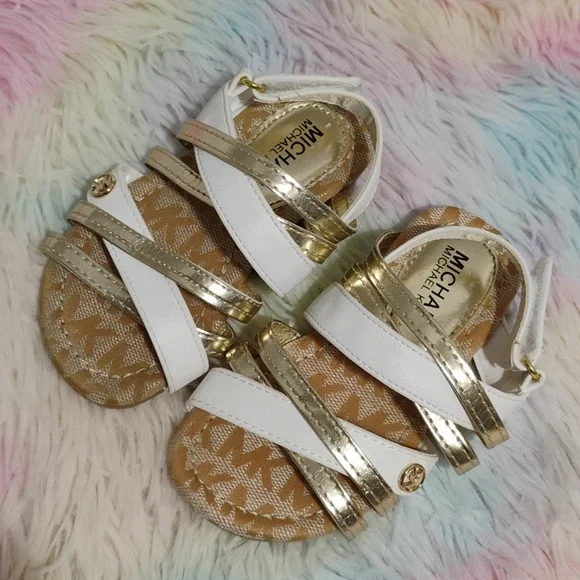 SALE! Michael Kors Chantria Girls/Baby Sandals Sz.6 (Stored 3rd Drawer/Office)