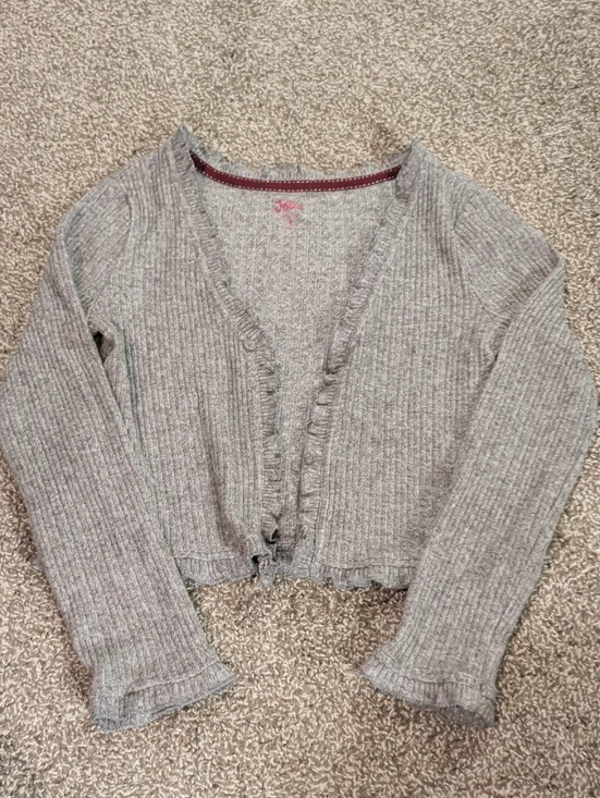 Justice Gray Ribbed Cropped Cardigan