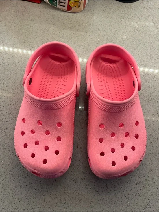 Hot pink crocs size j3