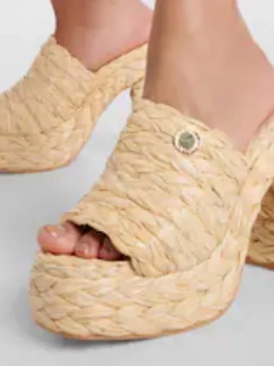 ISO Stella McCartney Skyla Braided Raffia Platform Sandals size 6.5 or 7