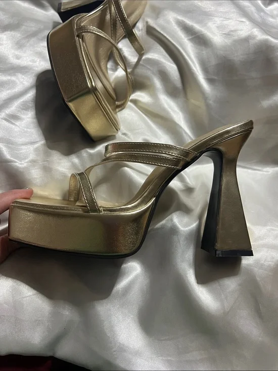NewBella Metallic Gold Platform Strappy High Heel Sandals - Women