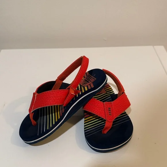Reef Kids (Baby) Ahi Sandals with Red Straps and Blue Soles Size 6