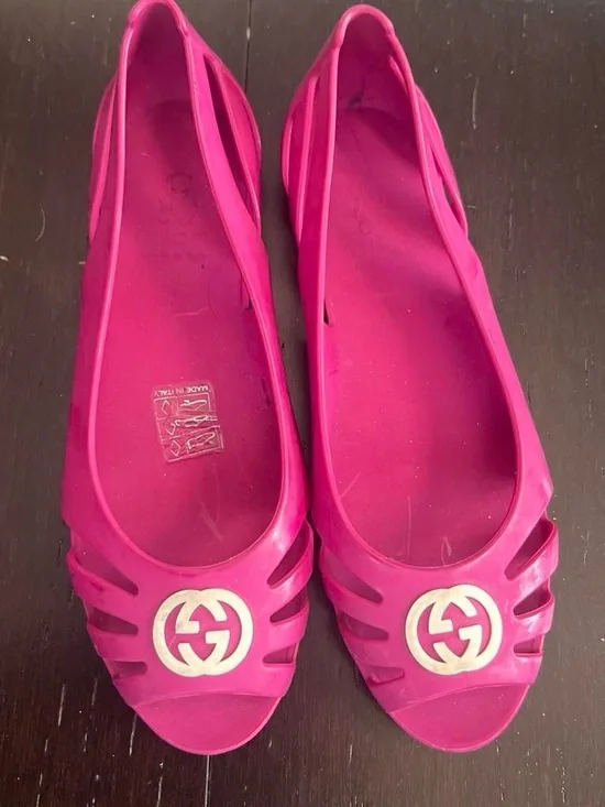 Gucci Pink Jelly Logo Peep-Toe Sandals for Kids