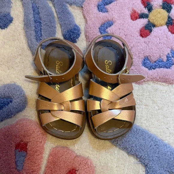 Salt Water Original Sandal - Rose Gold - size 5 - excellent condition