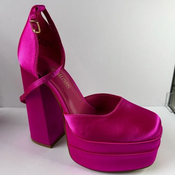 Barbie Hot Pink Platform Ankle Strap Block Heel Pumps Satin Size 8.5