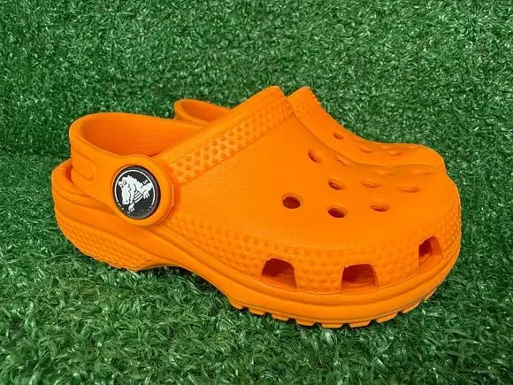 Crocs Kids Classic Clog C6 Orange Slip On Shoes Lightweight Summer Sandals