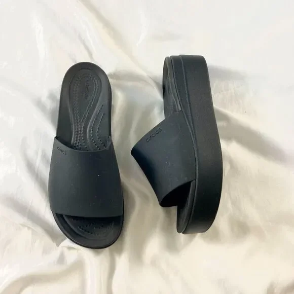 Chunky Black Crocs Platform Slide Sandals 208728 Brooklyn Slide US 7 W Wide Fit
