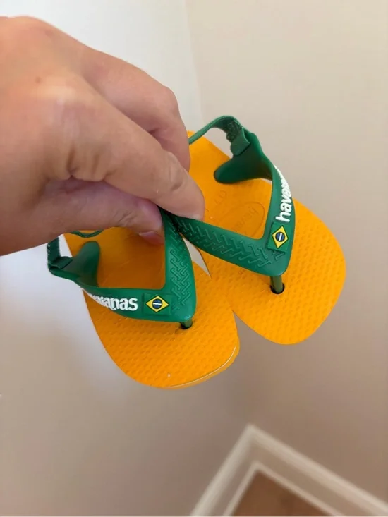 Havaianas Kids Orange Footbed with Green Straps Flip Flops