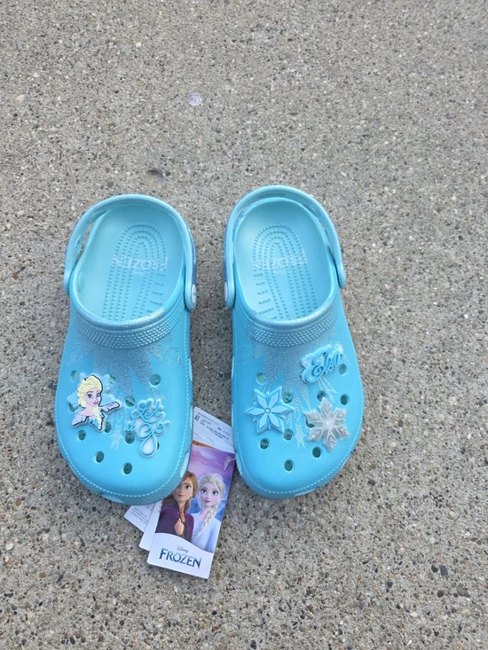 Croc X Disney Frozen Turquoise Kids Clog with Elsa Charms Youth 4y