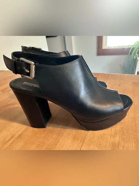 MICHAEL Michael Kors Black Leather Platform Peep-Toe Slingback Heels
