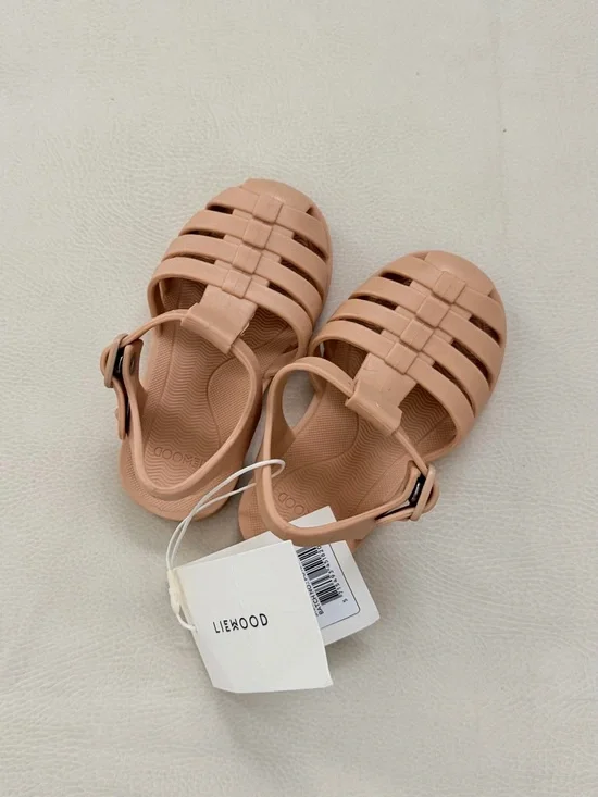 Liewood Bre Sandals in Apricot NWT 23