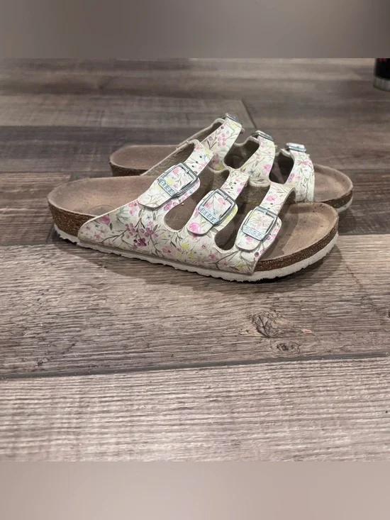 Birkenstock Girls Size 31 White Sandals US Kids 13-13.5 Boho Floral