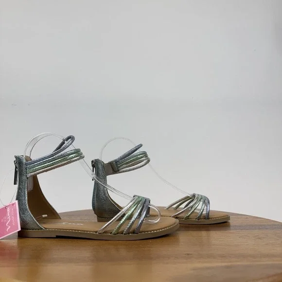 New NWOB Big Kids Girls Nina Brianna Blue Metallic Strappy‎ Sandals Size 2 Y