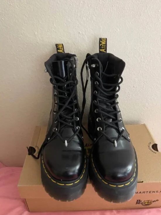 Black Dr Martens Boots