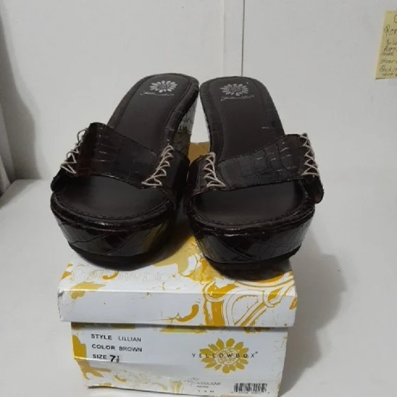 YELLOW BOX LILLIAN  Brown Platform‎ Shoes