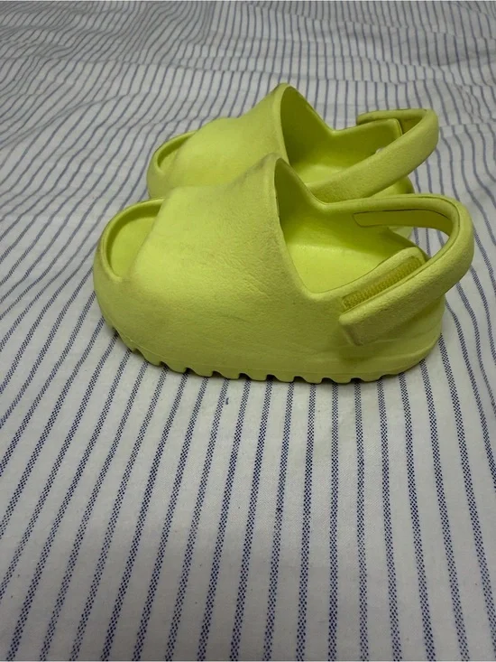 Yeezy Kids Neon Yellow Slip-On Foam Sandals with Back Strap