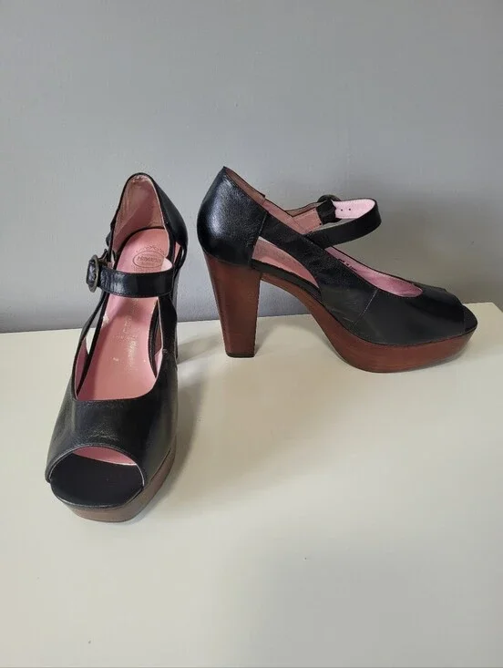 Jeffrey Campbell Dobrica Leather Wood Platform Mary Jane Pumps, GUC, Size 40