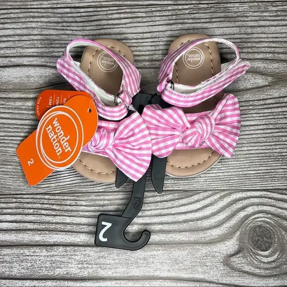 Wonder Nation Baby Girl Velcro  Strap Pink and White Plaid Sandals Sz M (2)