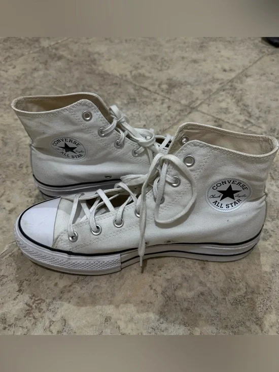 Converse Chuck Taylor All Star High Top Sneakers White Canvas | Women’s
