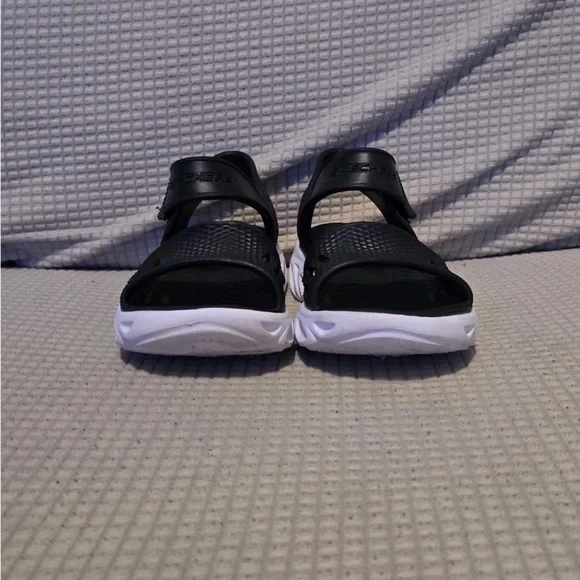 Skechers Black Textured Sandals