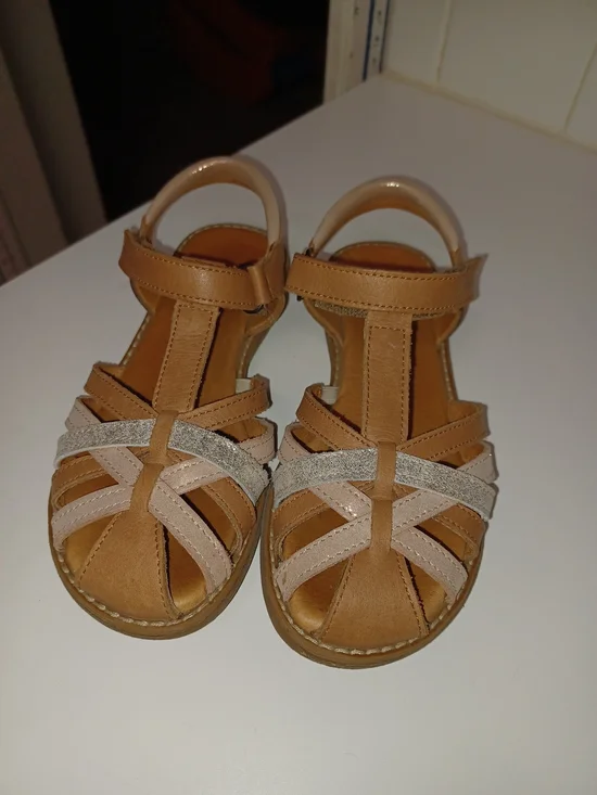 Froddo Girls  Tan Leather Sandals with Pink and Silver Straps