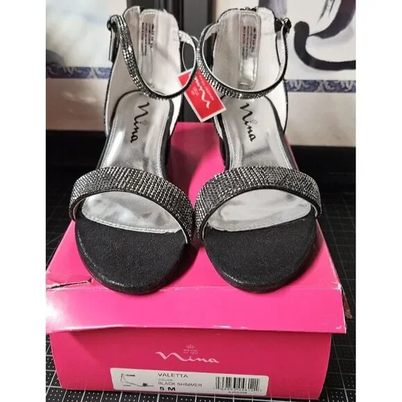 NINA Girl's Valetta Black Shimmer ankle strap sandals Big Kid 5M‎