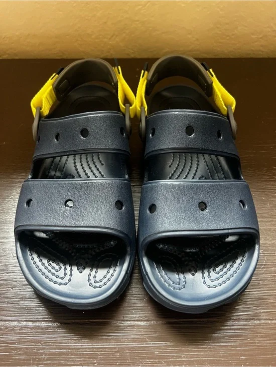 CROCS Kids Navy and Yellow Adjustable Strap Sandals