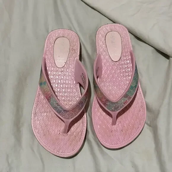 Capelli 12-13 wedge pale pink slide flip flop guc runs true to size