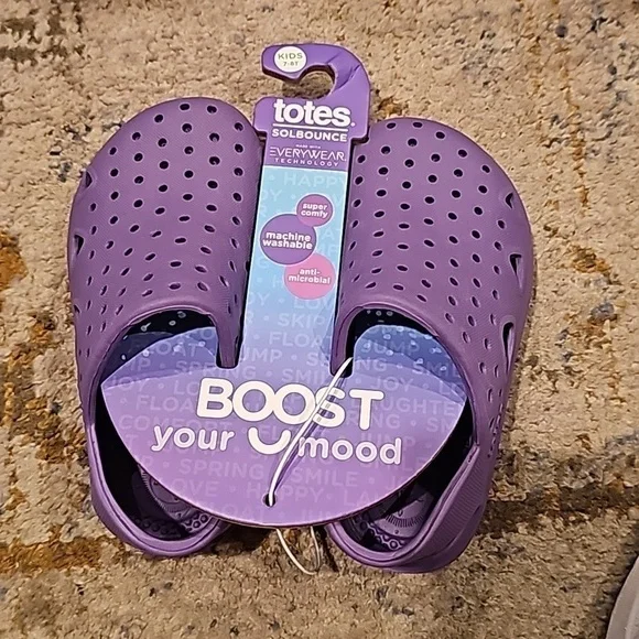 Totes Kids SOLBOUNCE Sandals
