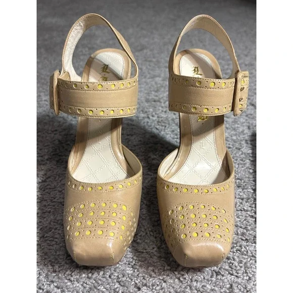 LAMB Gwen Stefani Tan Beige Yellow Perforated Platform Mary Jane Heels Pumps 6.5