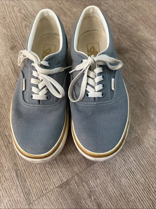 Vans Blue-Gray Canvas platform Low-Top Sneakers with Gold Trim