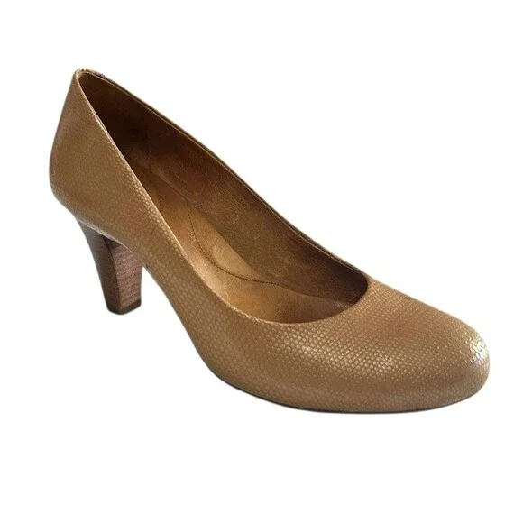 Nurture Marjorrie Tan Leather Pump Platform Round Toe Snake Skins Heels Sz 9M
