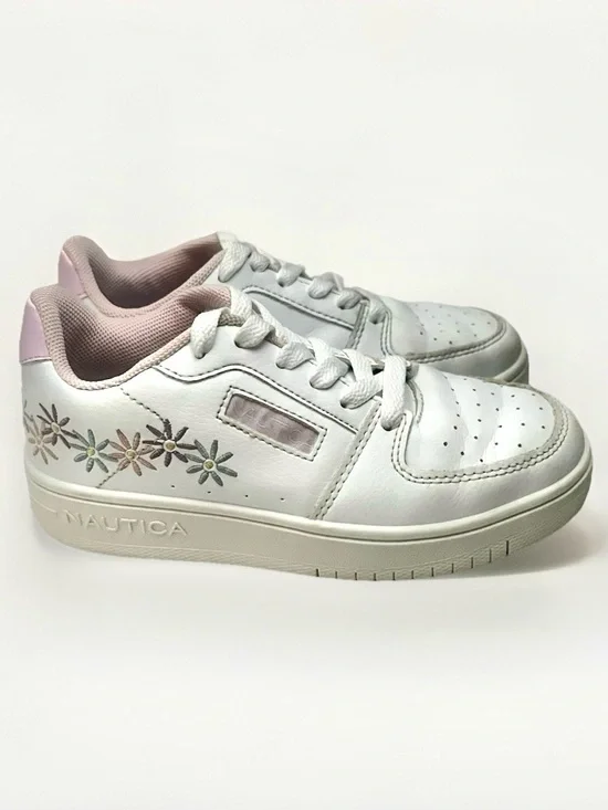 Nautica Kids Embroidered Flowers Sneakers Sz 12 White Pastel Preppy Casual Shoes