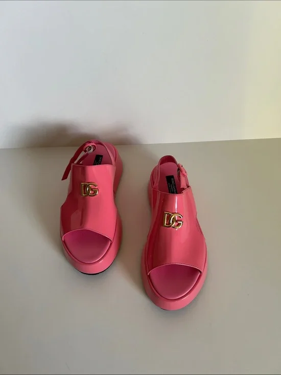 Dolce & Gabbana Hot Pink Patent DG Logo Platform Sandals