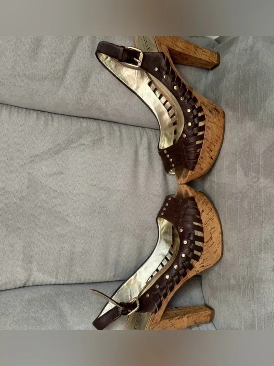 Guess Brown Woven Cork Platform Sandals 6.5