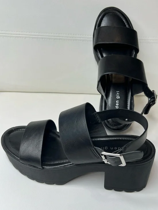 Madden Girl Black Platform Shoes Silver Buckles size 9M