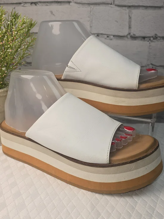 DIBA TRUE WHITE PLATFORM SLIP ON SANDAL LEATHER UPPER SUMMER CHUNKY WOMENS 8.5