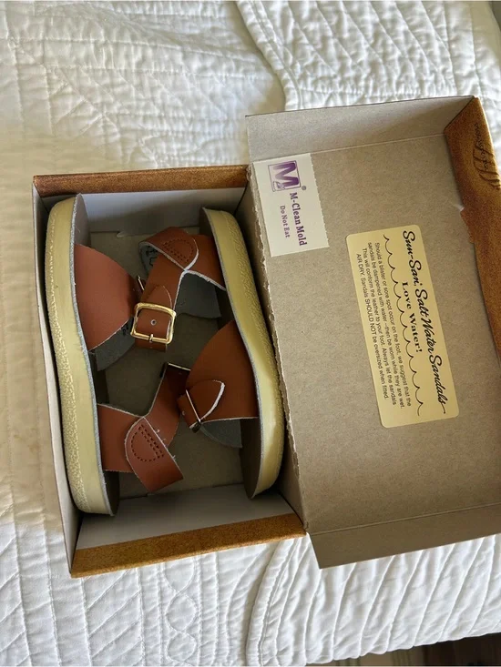 Salt Water Sandals by Hoy Surfer Kids' Sandals - Tan