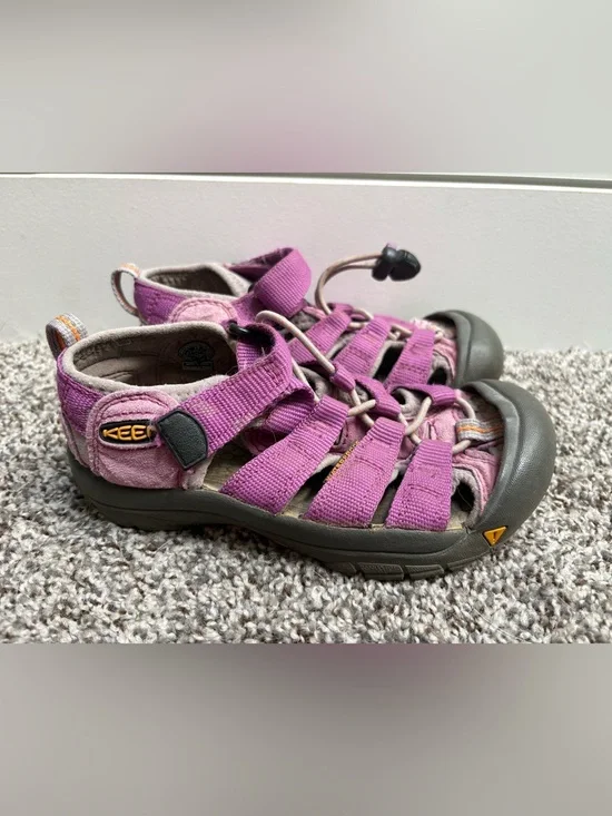 KEEN Waterproof Hiking Sandals Kids' Purple Closed-Toe Sandals Size 13c