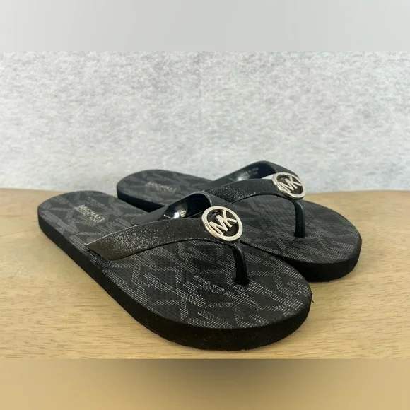 MICHAEL KORS MK Signature Bedford‎ Black Flip Flops Sandals Size  13-1 KDS NWOT