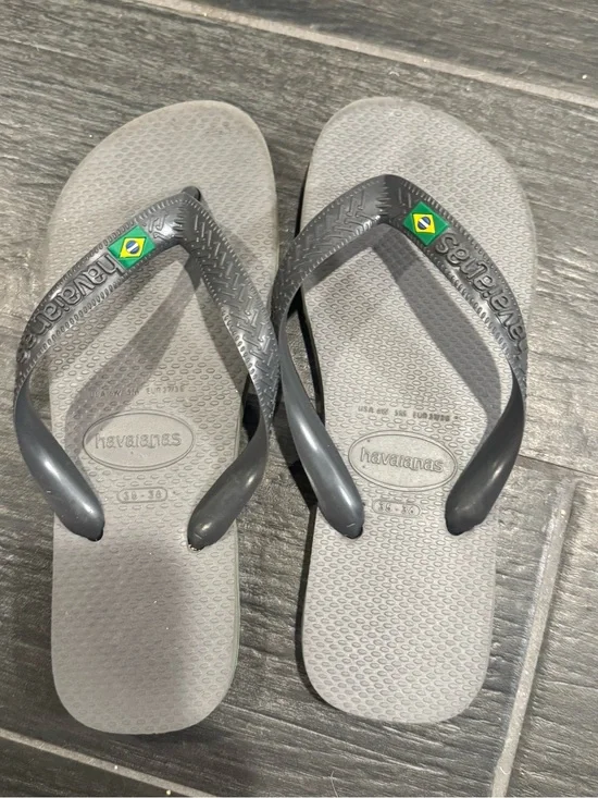 Havaianas Gray Flip Flops with Brazilian Flag Detail