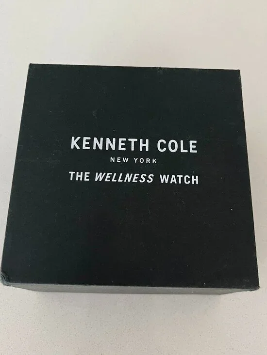 Kenneth Cole Wellness Smart Watch KCWGP2174001 Black NIB Silicone Band