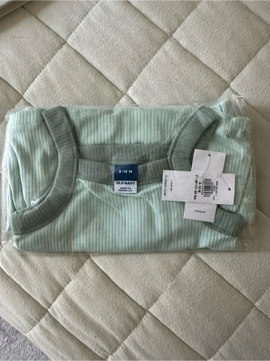 Old Navy Baby Summer Set