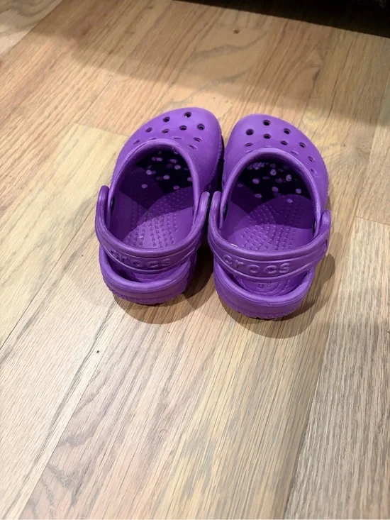 Purple Crocs- little kid size 5