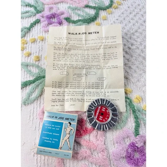 Vintage Walk N‎ Jog Meter Pedometer Device with Original Box and Instructions
