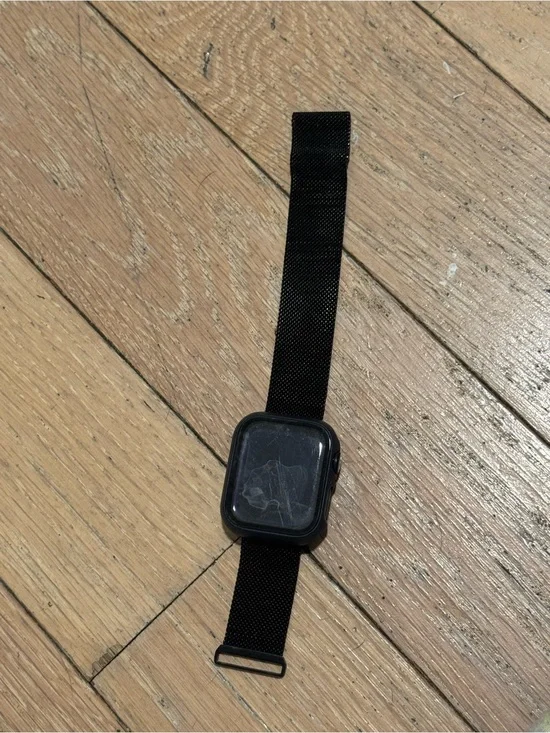 Series 7 41mm Apple Black Smartwatch with Black Mesh Magnetic Band