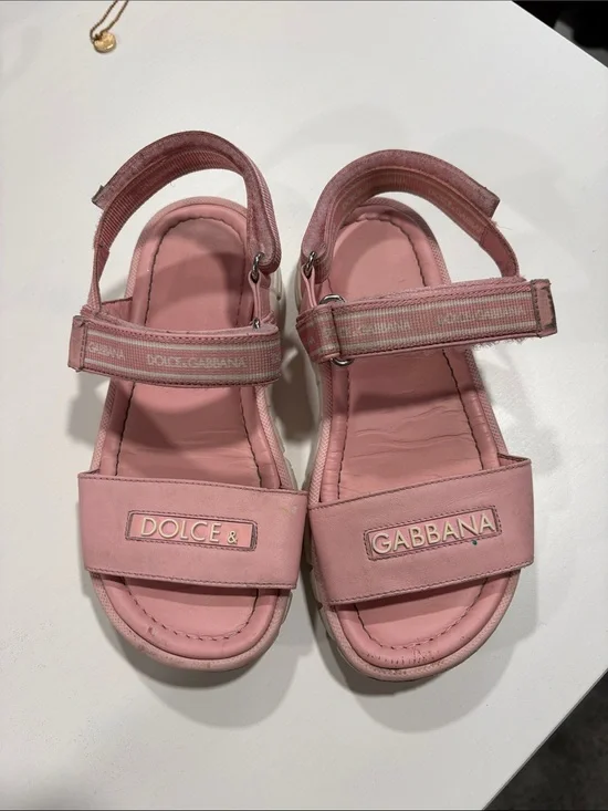 Dolce & Gabbana Kids Pink Logo Strap Sandals