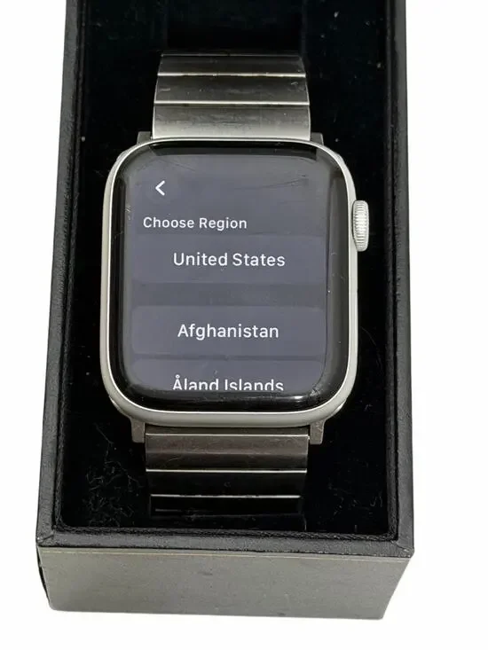 (Locked)Apple Watch series 6 Sliver stainless steel 44mm GPS+Cellular FOR PARTS