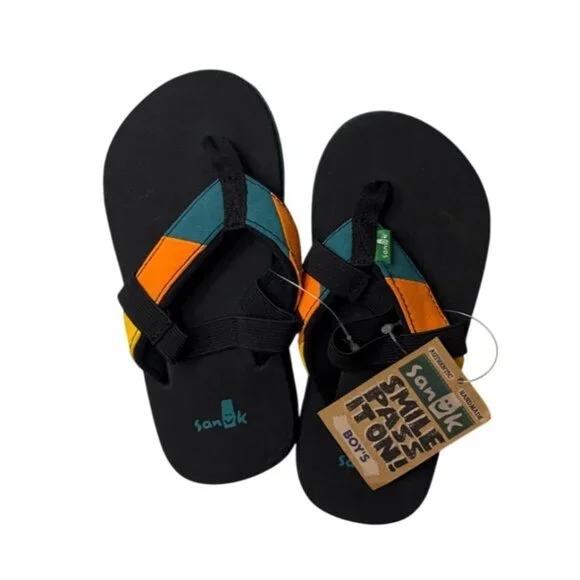 NWT Sanuk Boys Block Party Sandals 10-11 Comfortable Durable Flip‎ Flops Beach